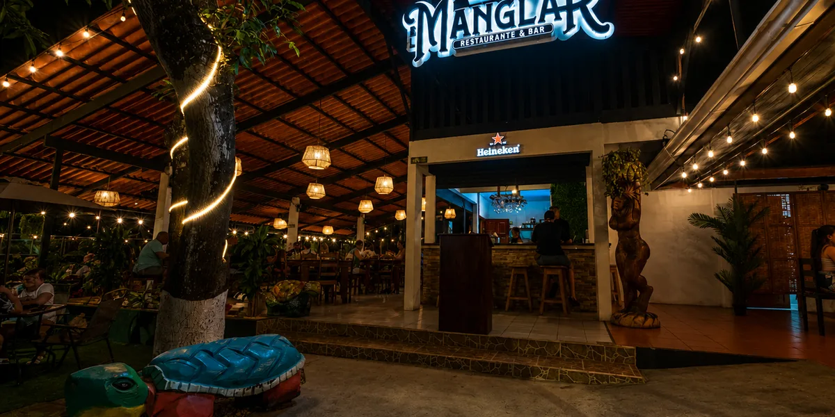 El Manglar Seafood & Grill in Jaco