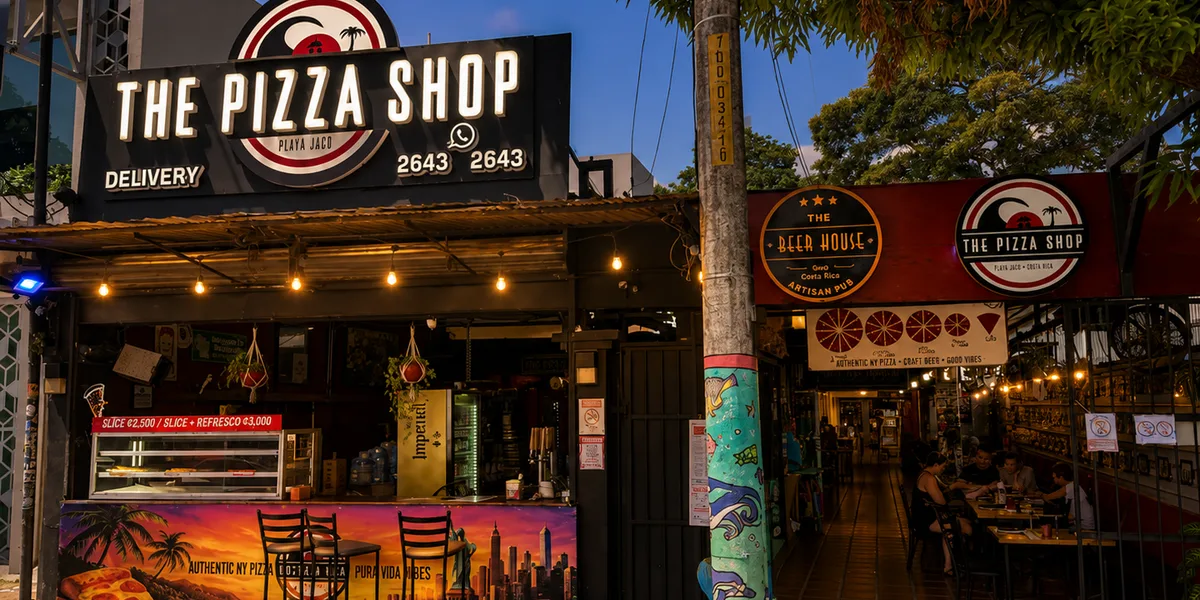 The Pizza Shop in Jaco
